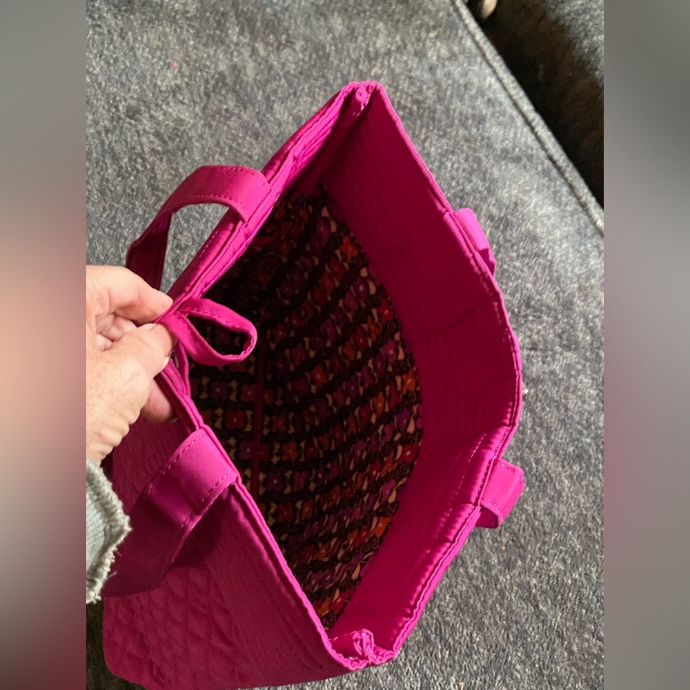 Vera Bradley large bucket tote mad, quilted fuchsia pink - Picture 8 of 10